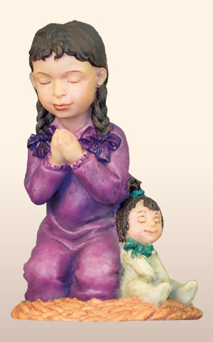 Hispanic Praying Girl, -- 4H       *